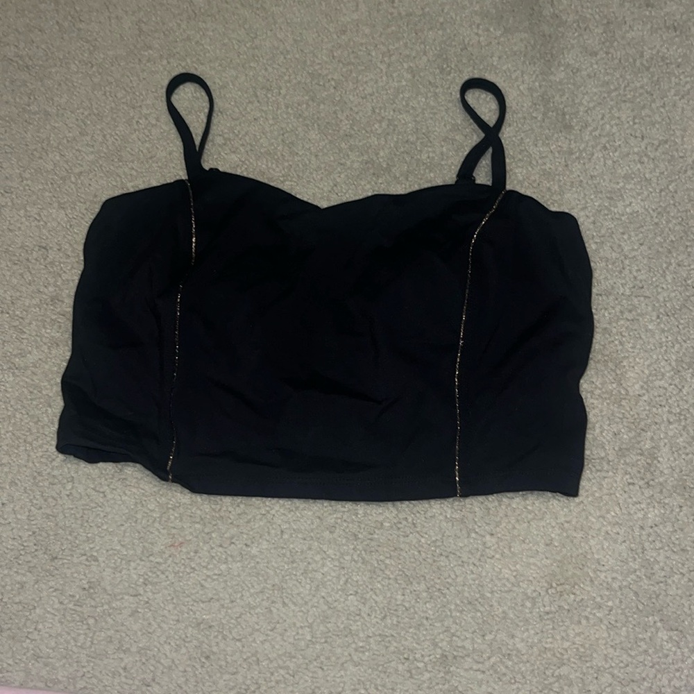 Black workout bra/crop top
